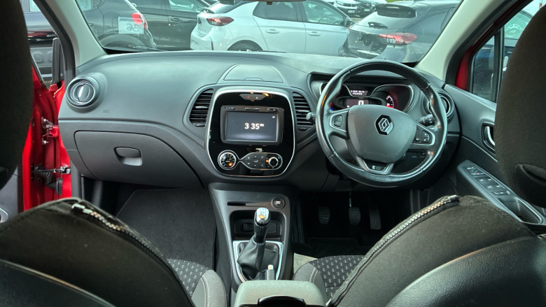 Renault Captur 0.9 TCE 90 Dynamique S Nav 5dr Petrol Hatchback